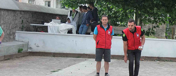 Prieto y Paco triunfan en el Torneo de Petanca de San Juan
