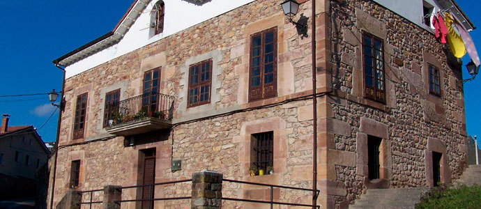 La primera escuela laica de Cantabria est en Pesquera