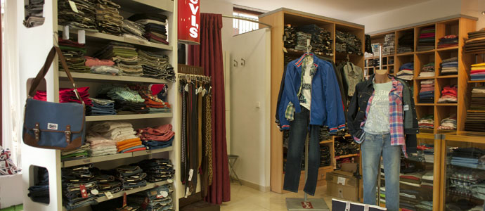 Primeras firmas en Bogart