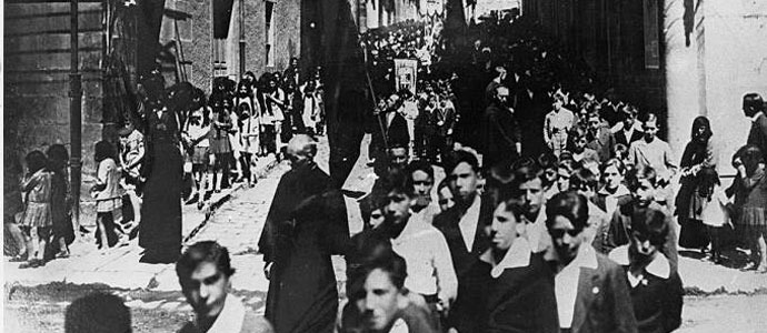 Procesin del Corpus Christi en la Reinosa de los aos veinte