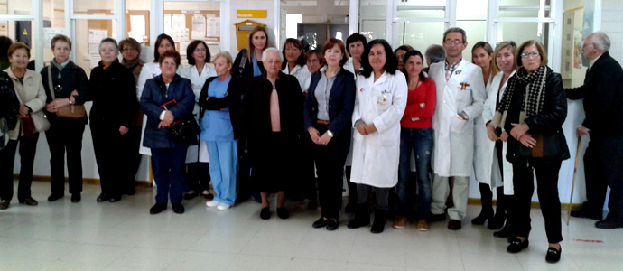 Los profesionales de la sanidad campurriana se concentran en apoyo a Teresa Romero