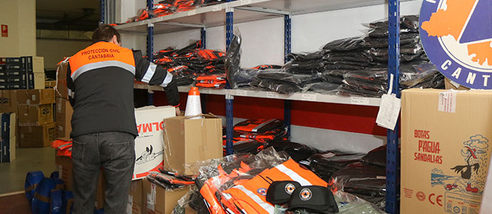 Proteccin Civil invierte casi 190.000 euros en material y vestuario para las agrupaciones municipales de voluntarios