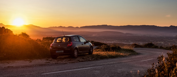 Qu necesito para viajar en coche al extranjero?