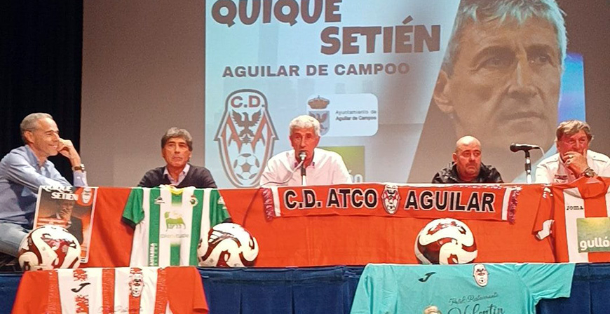 Quique Setin visita al Atltico Aguilar
