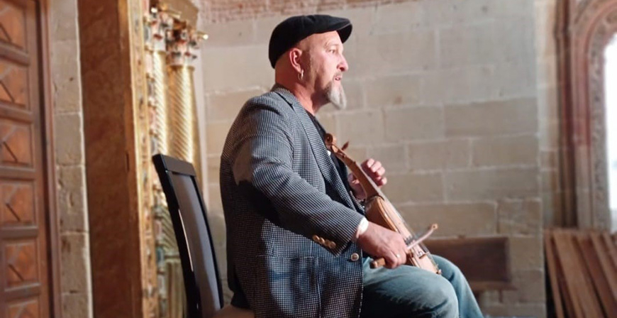 El rabel y la improvisacin de coplas protagonizan la tercera pieza audiovisual del programa 'Origen'