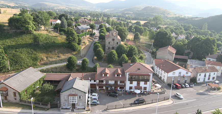 Radio Alto Campoo celebra 35 a�os en las ondas y un cuarto de siglo entregando premios