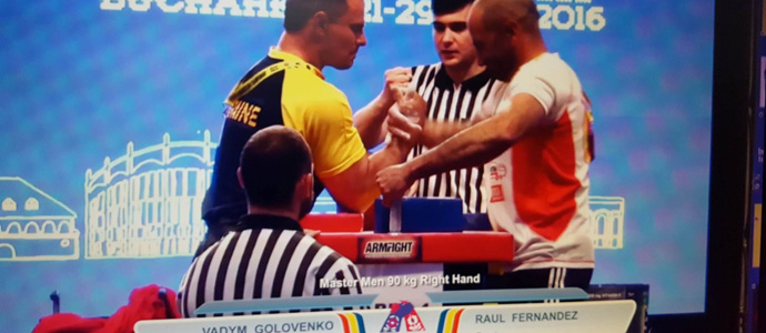 Ral Fernndez se cuelga el bronce en el Europeo de Lucha de Brazos