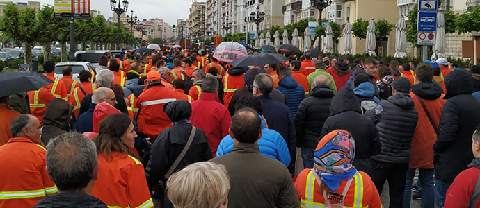 Reacciones polticas y sindicales a la manifestacin de Santander