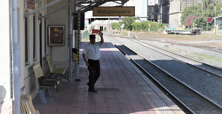 La reapertura del servicio de pasajeros de La Robla cumple veinte aos