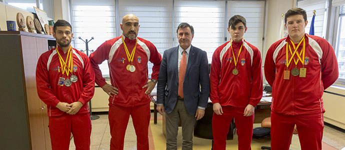 Reconocimiento institucional a 'los espartanos'