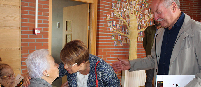 Reconocimiento a los mayores de 90 aos