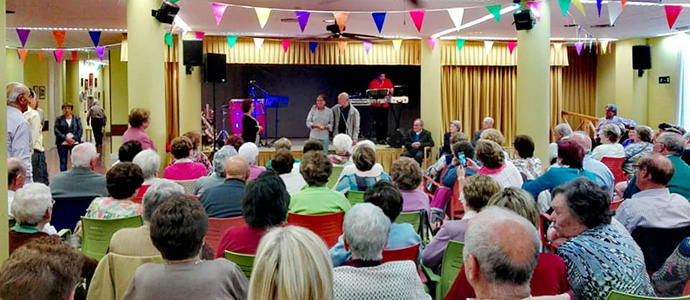 Reconocimiento a los mayores de 90 aos