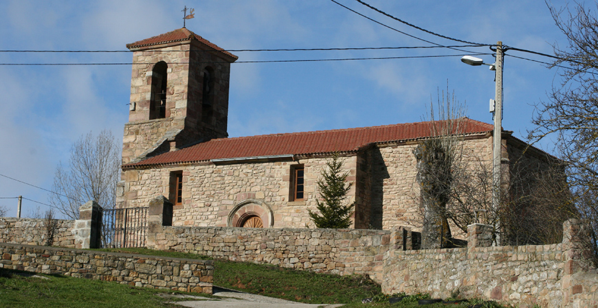 La reconstrucci�n de la iglesia de Villaescusa cumple 35 a�os