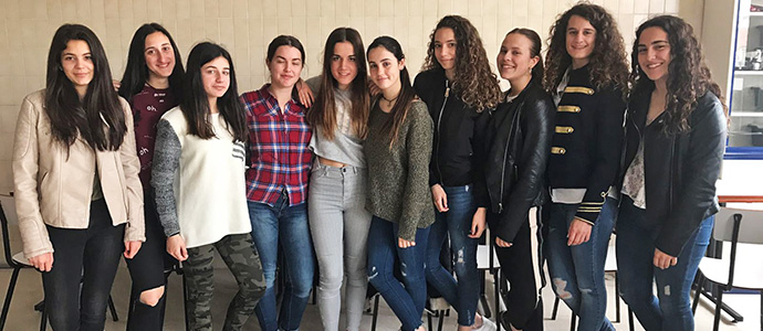 La reflexin de las campurrianas 'Eurogirls' representar a Espaa en Estrasburgo