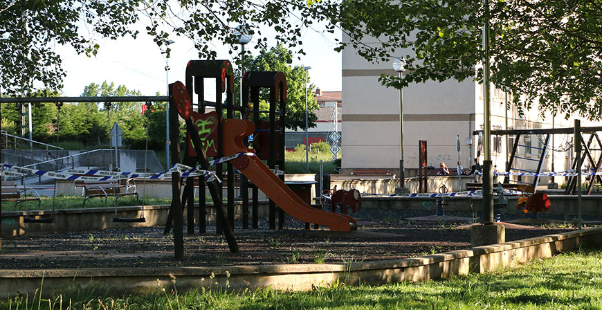 Reinosa abre el martes sus parques infantiles