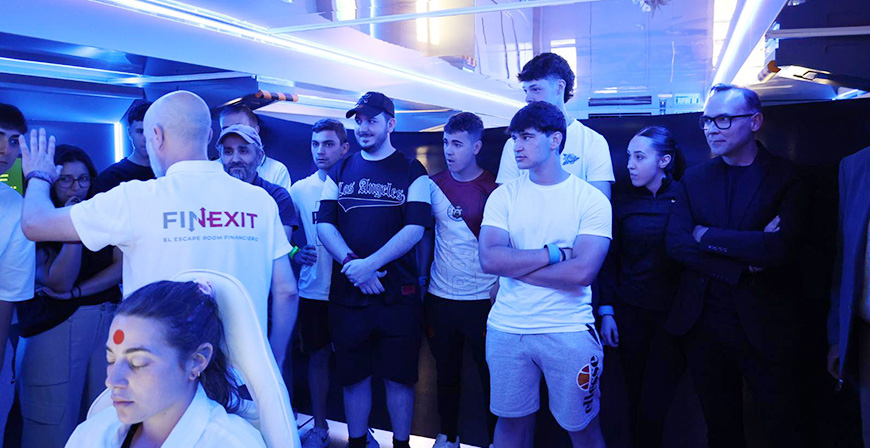 Reinosa acogi� FINEXIT, el 'escape room' para fomentar la educaci�n financiera entre estudiantes de FP