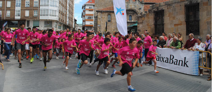 Reinosa celebra este domingo la II Carrera Solidaria en favor de la AECC