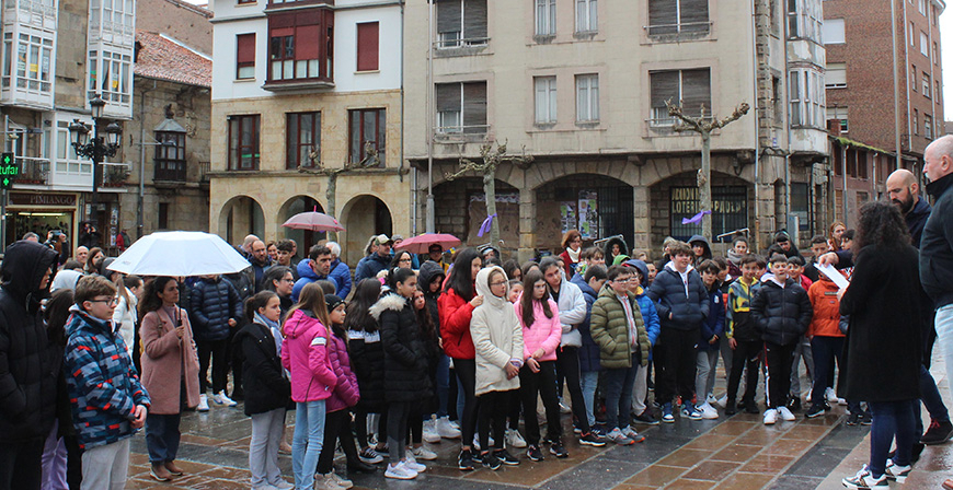 Reinosa conmemora el 8M
