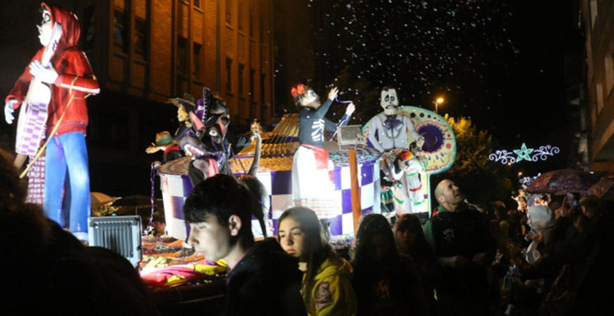 Reinosa convoca el Concurso de carteles del Desfile de Carrozas
