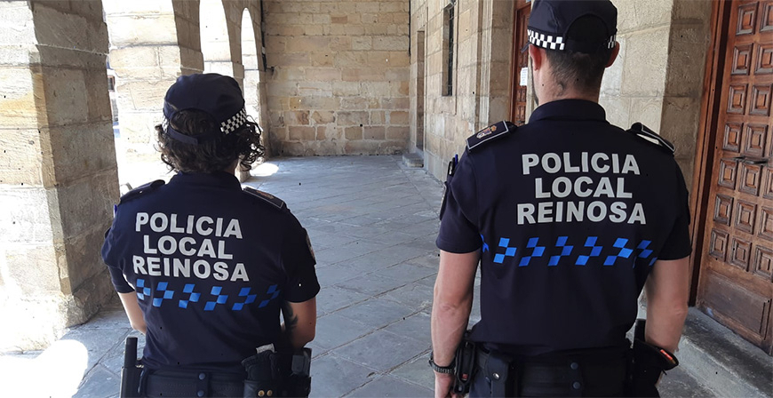 Reinosa incorporar a dos policas locales y tres ayudantes de oficio con la nueva Oferta Pblica de Empleo