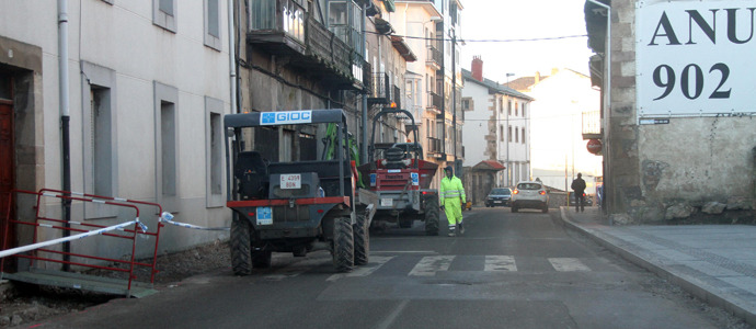 Reinosa mejora la otra acera de la Avenida Cantabria