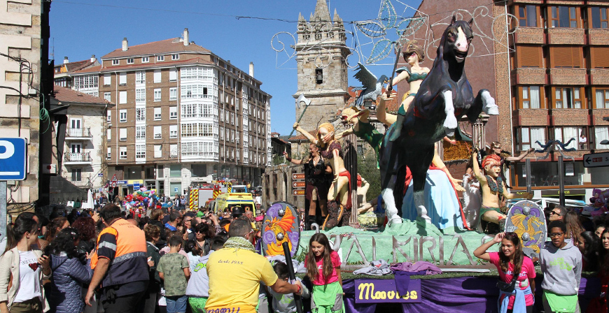 Reinosa publica las bases del Concurso de Carrozas Artsticas