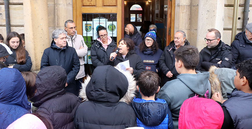 Reinosa reivindica el 25-N