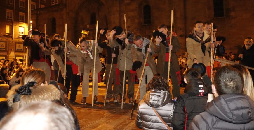 Reinosa se rindi� a los sones marceros