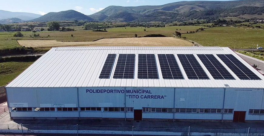 Reinosa ultima los trabajos de ejecuci�n de cuatro instalaciones fotovoltaicas en edificios municipales con una inversi�n de 236.472 euros