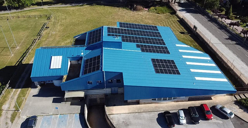 Reinosa ultima los trabajos de ejecuci�n de cuatro instalaciones fotovoltaicas en edificios municipales con una inversi�n de 236.472 euros
