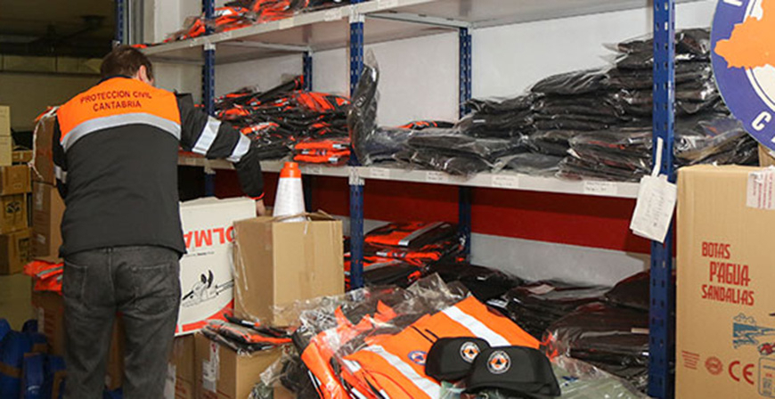 Reinosa y Valderredible reciben una ayuda para la compra de vestuario destinado a Proteccin Civil y emergencias