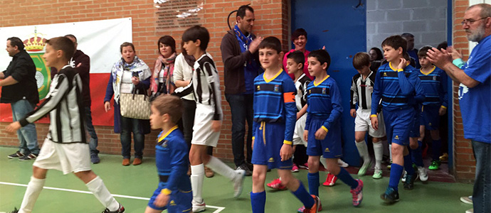 Reparto de resultados para el ftbol base de Enmedio