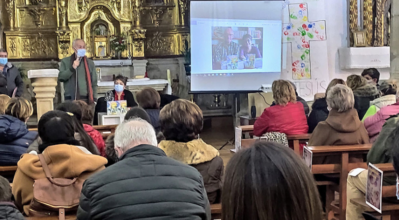 Requejo acogi la presentacin del libro 'Cuentos sin edad para una edad sin cuentos'