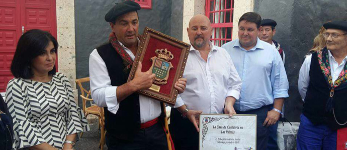 Requejo ronda en Las Palmas
