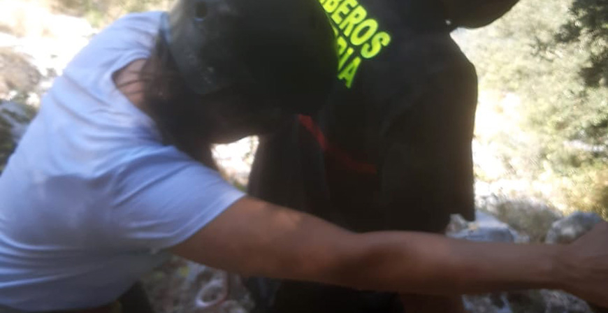 Rescatada una senderista extraviada en el entorno de la va ferrata de la Hermida
