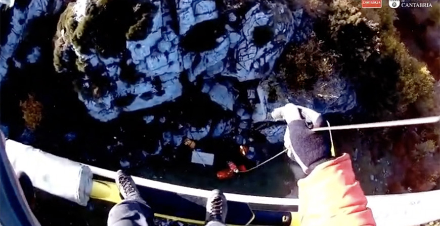 Rescatado en helicptero un senderista de 71 aos con afeccin cardaca en la Braa de los Tejos