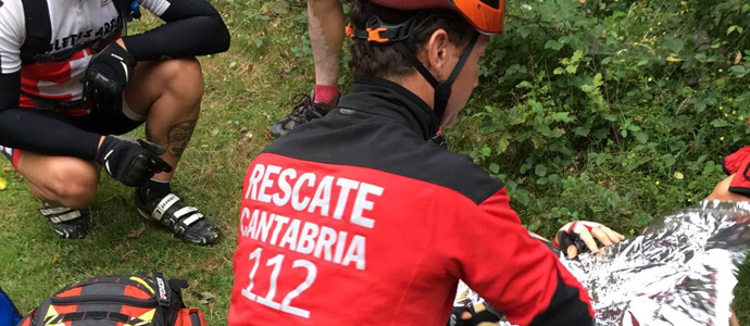 Rescatan a un ciclista herido en los montes del valle de Villaverde