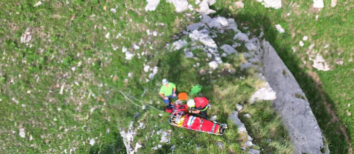 Rescatan a un hombre herido en la va ferrata de San Roque de Riomiera