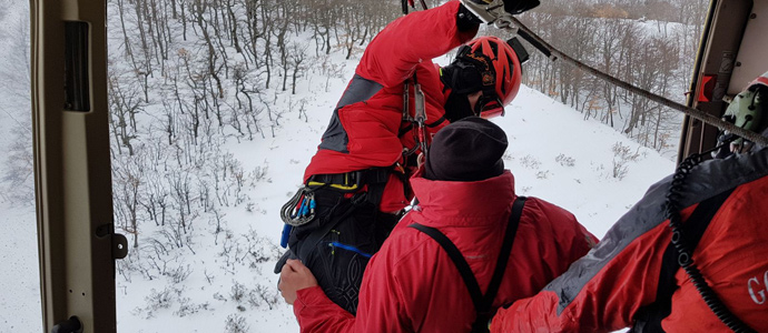Rescatan a un hombre con posible fractura de rodilla en Picos de Europa