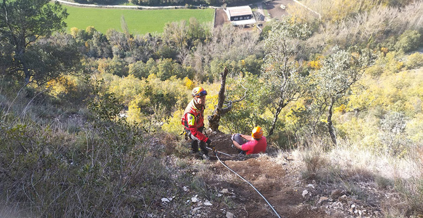 Rescatan a un hombre que sufri un desvanecimiento en la va ferrata de Valderredible