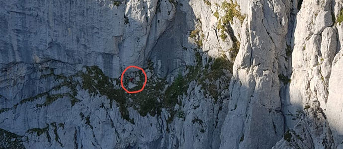 Rescatan a un montaero atrapado en una pared de Picos de Europa