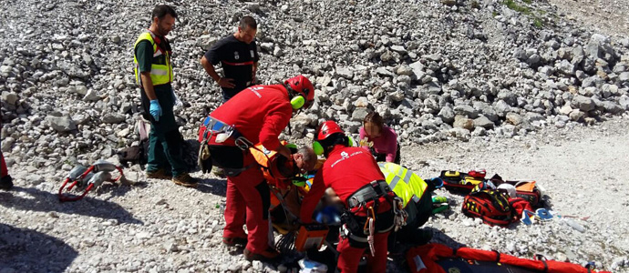 Rescatan a una mujer herida de gravedad en Picos de Europa