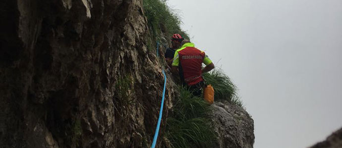 Rescatan a una mujer y a un menor en Picos de Europa