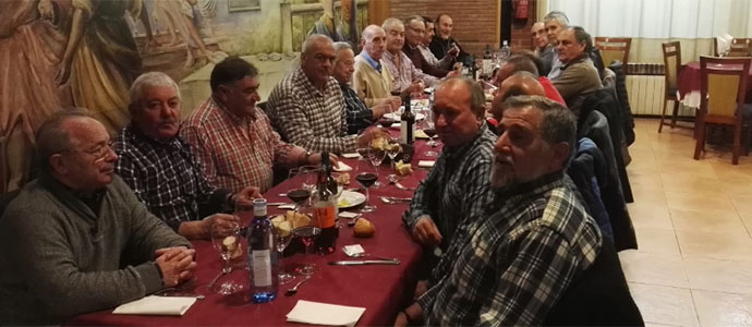 Reunin de antiguos jugadores y directivos del Rayo
