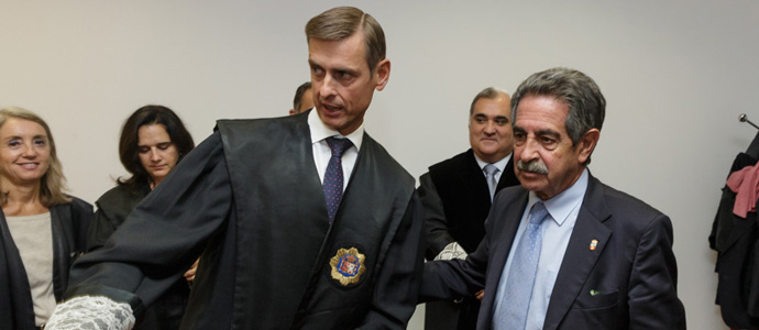 Revilla afirma que la justicia en Cantabria ha ganado en 