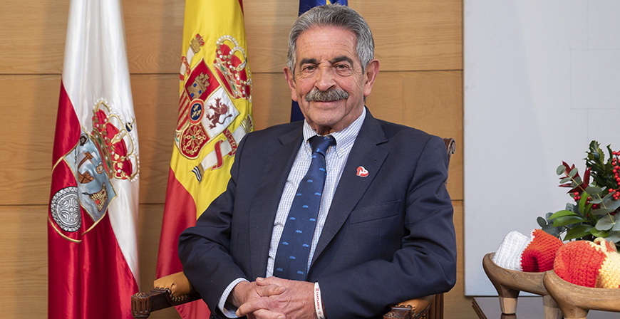 Revilla asegura que Cantabria avanza 