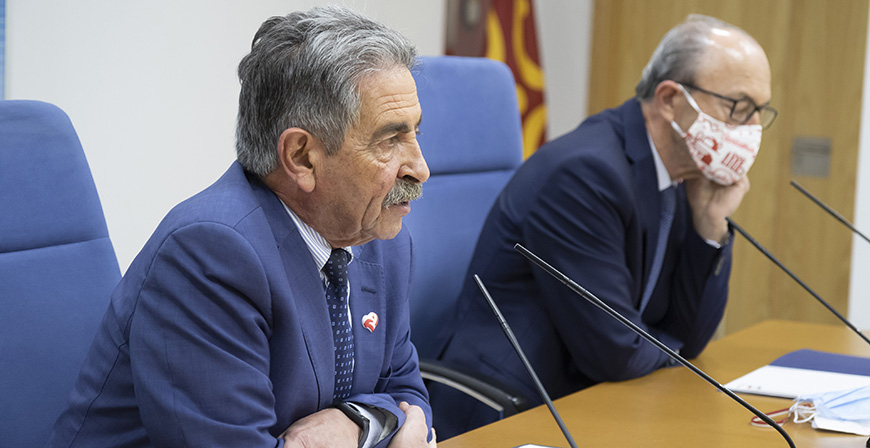 Revilla asegura que las obras de La Pasiega y el MUPAC comenzarn 