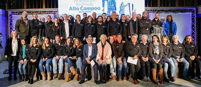 Revilla reafirma el apoyo del Gobierno a Alto Campoo, 