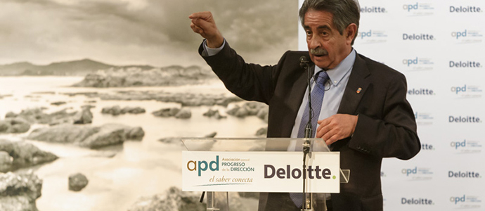 Revilla se propone terminar la legislatura con 10.000 parados menos