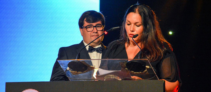 Richard Zubelzu logra cuatro galardones en los Premios Latino 2019 por 'Memento Mori'